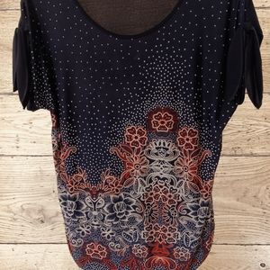 Espresso Women's Scoop Neck Print Blouse Size Large Rayon Blend Tied Cap Sleeves